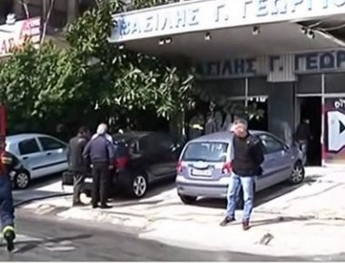 Φωτιά σε υπόγειο στη Συγγρού (βίντεο)